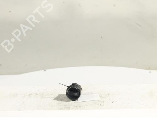 Used Switch Switch TOYOTA HILUX VIII Pickup (_N1_) 2.4 D 4WD (GUN125_, GUN125R) (150 hp) 26537550 26537550