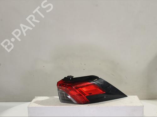 Used Right taillight Right taillight TOYOTA RAV 4 V (_A5_, _H5_) 2.5 Hybrid (AXAH52) (218 hp) 33418149 33418149