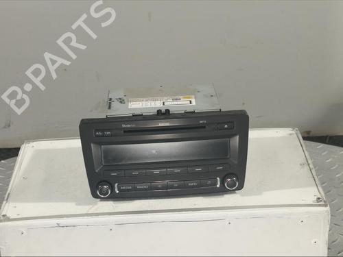 Used Radio Radio SKODA OCTAVIA II (1Z3) 1.6 TDI (105 hp) 11981263 11981263