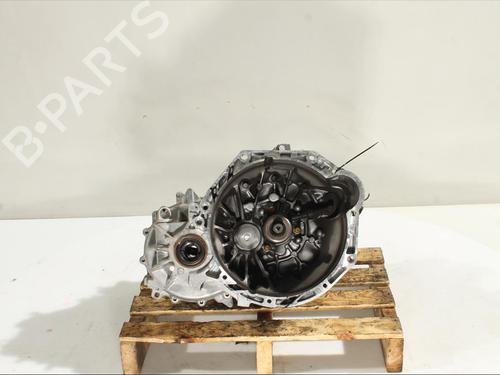 gearbox-kia-stonic-yb-2017-25733206 main image
