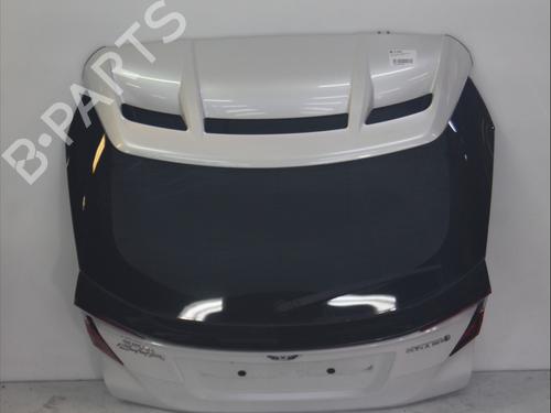 tailgate-toyota-c-hr-_x1_-2016-31962279 main image
