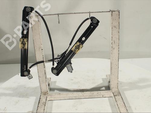 Used Front right window mechanism SEAT ATECA (KH7, KHP) [2016-2025]  12084586