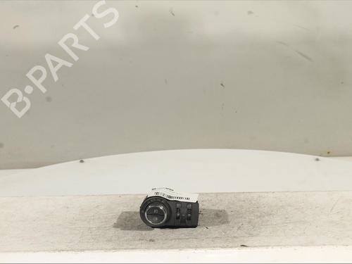 Used Headlight switch OPEL INSIGNIA A (G09) 2.0 CDTI (68) (120 hp) 23439809