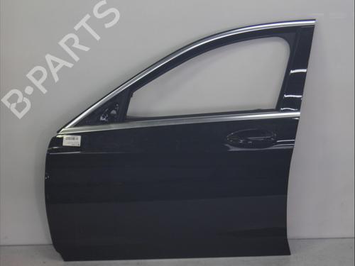 Used Left front door Left front door MERCEDES-BENZ C-CLASS (W205) C 300 de (205.013) (306 hp) 33999338 33999338