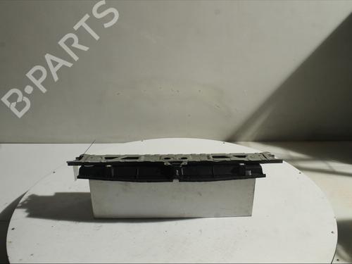 Querträger für TOYOTA COROLLA Hatchback (_E21_, _EA1_, _EH1_) 1.8 VVTi Hybrid (ZWE219) (140 hp) 31121332