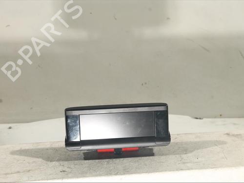 Instrument cluster CITROËN C4 CACTUS 1.2 THP 110 | BP18068083C47