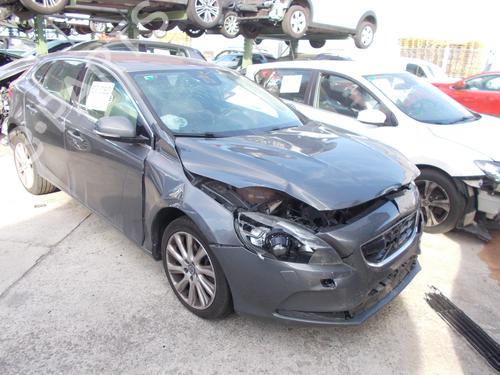 Brugte VOLVO V40 Hatchback (525) D3 (150 hp) 4184122