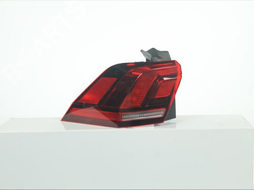Used Left taillight Left taillight VW TIGUAN (AD1, AX1) 2.0 TDI (115 hp) 33860760 33860760