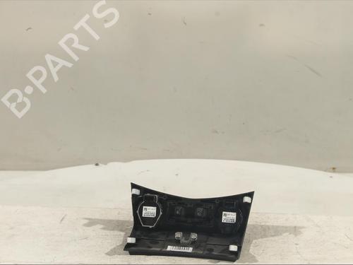 Switch SSANGYONG TIVOLI 1.6 XDi 160 | BP24399063I30 - Image 2