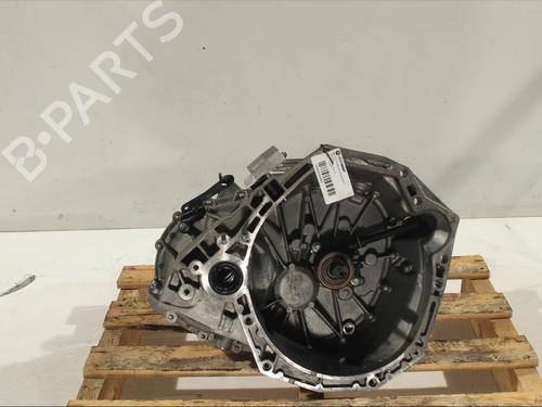 Used Gearbox RENAULT CAPTUR I (J5_, H5_) 1.2 TCe (J5AU) (132 hp) 11909590