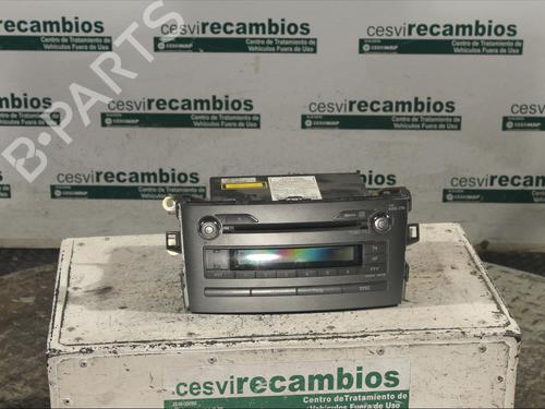 Used Radio Radio TOYOTA AURIS (_E15_) 1.33 Dual-VVTi (NRE150_, NRE150R) (101 hp) 11894282 11894282