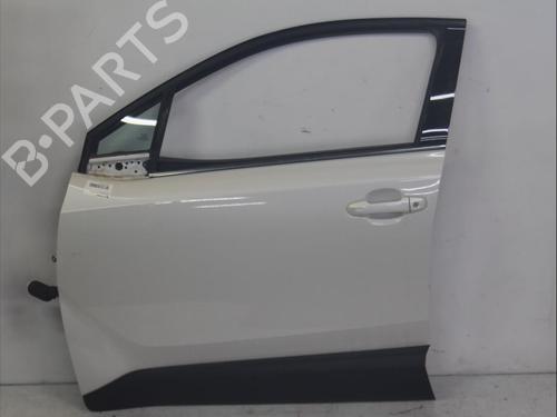 Used Left front door TOYOTA C-HR (_X1_) 1.8 Hybrid (ZYX10_, ZYX11_, ZYX10R, ZYX11R) (122 hp) 24193698