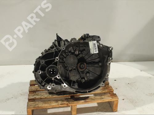 Used Gearbox VOLVO V40 Hatchback (525) T2 (122 hp) 11982863