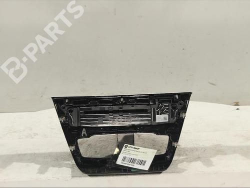 Switch BMW X1 (F48) sDrive 18 i | BP11983149I30 