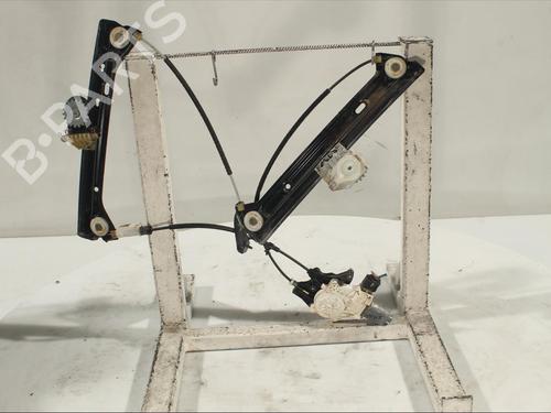 Used Front left window mechanism Front left window mechanism BMW 1 (F21) 116 d (116 hp) 12084599 12084599