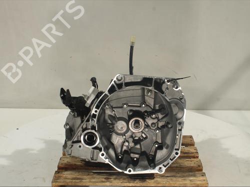 Used Gearbox Gearbox DACIA SANDERO III 1.0 TCe 100 (101 hp) 15884157 15884157