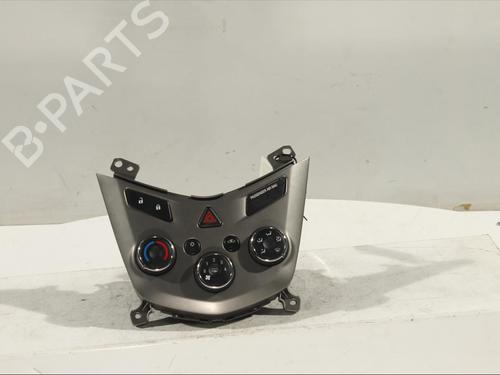 Used Climate control Climate control CHEVROLET AVEO Hatchback (T300) 1.2 (86 hp) 12081086 12081086