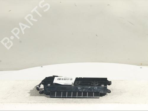 Commande Chauffage LEXUS UX (_AA1_, _AH1_, _MA1_) 250h (MZAH10) (178 hp) 24995424