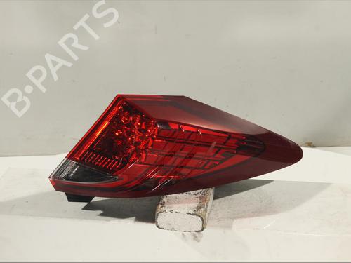 Used Right taillight Right taillight HONDA CIVIC VIII Hatchback (FN, FK) 2.2 CTDi (FK3) (140 hp) 11907580 11907580