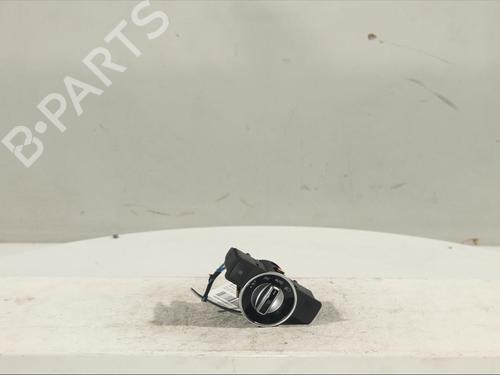 Used Headlight switch Headlight switch MERCEDES-BENZ GLA-CLASS (X156) GLA 180 (156.942) (122 hp) 13099936 13099936
