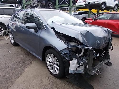 Used Parts TOYOTA COROLLA Saloon (_E21_) 1.8 VVTi Hybrid (ZWE211) (122 hp) 4479077
