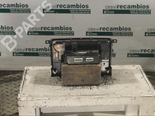 Used Climate control TOYOTA COROLLA Verso (ZER_, ZZE12_, R1_) 2.2 D-4D (AUR10_, AUR10R) (177 hp) 11894780