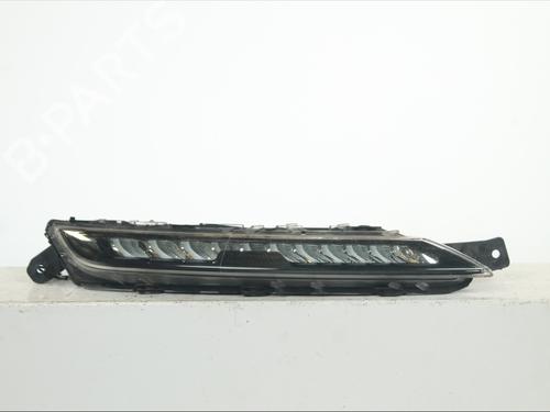 Used Right daytime light Right daytime light 36941286 36941286