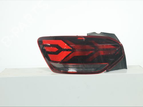left-taillight-dacia-sandero-iii-2021-33948889 main image