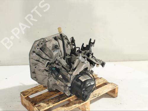 Gearbox DACIA SANDERO II TCe 90 (B8M1, B8MA, B8AC) | BP24857050M3 