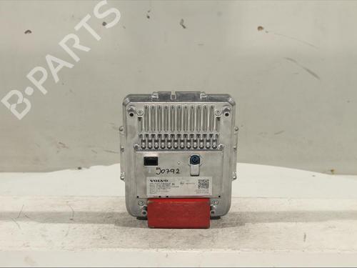 Used Display monitor Display monitor VOLVO S90 II (234) D3 (150 hp) 15069813 15069813