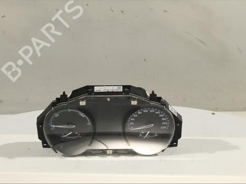 Used Instrument cluster TOYOTA C-HR (_X1_) 1.8 Hybrid (ZYX10_, ZYX11_, ZYX10R, ZYX11R) (122 hp) 31656351