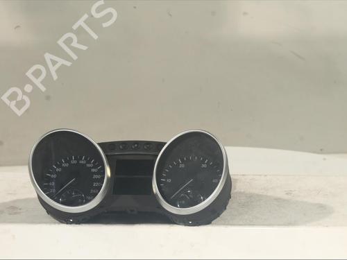 instrument-cluster-mercedes-benz-m-class-w164-2005-2006-2007-2008-2009-2010-2011-2012-26925802 main image