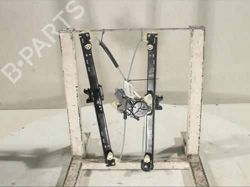 Used Rear right window mechanism Rear right window mechanism LAND ROVER RANGE ROVER SPORT II (L494) 3.0 SDV6 4x4 (249 hp) 19445200 19445200