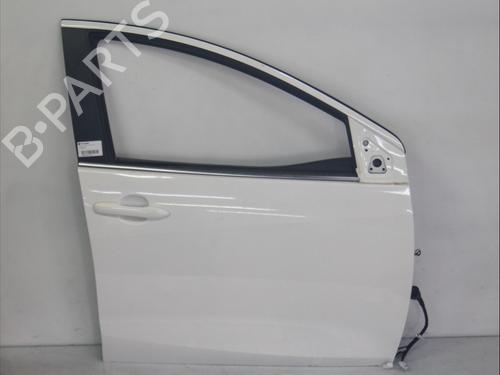 Used Right front door Right front door 37499738 37499738