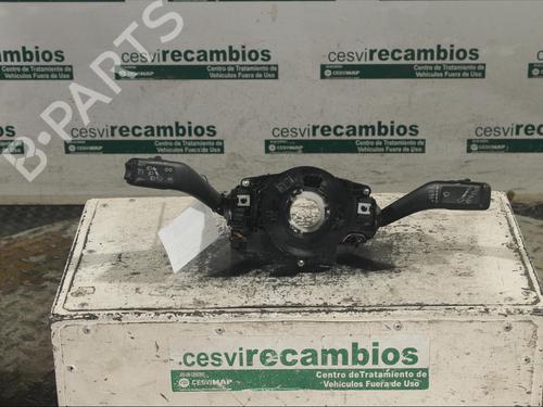 Used Steering column stalk Steering column stalk SKODA RAPID Spaceback (NH1) 1.6 TDI (90 hp) 11895982 11895982
