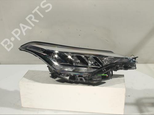 right-headlight-toyota-c-hr-_x1_-2016-32457785 main image