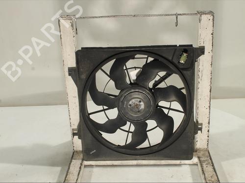 Used Radiator fan KIA CARENS IV 1.7 CRDi (116 hp) 23648302