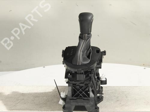 shift-knob-toyota-aygo-x-_b7_-2022-25752964 main image