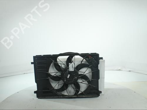 Køleventilator elektrisk Køleventilator elektrisk MERCEDES-BENZ GLA (H247) GLA 200 d 4-matic (247.713) (150 hp) 37163396 37163396