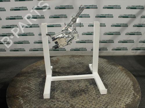 Used Front left window mechanism Front left window mechanism 12076118 12076118