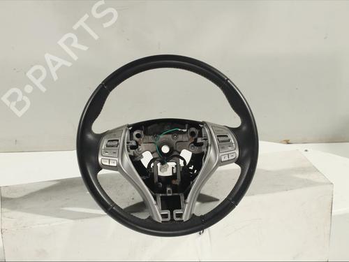Used Steering wheel NISSAN PULSAR Hatchback (C13) 1.5 dCi (110 hp) 11906360
