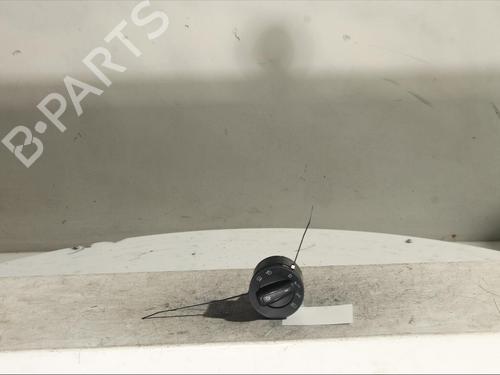 Used Headlight switch Headlight switch SKODA KAROQ (NU7, ND7) 1.5 TSI (150 hp) 17208568 17208568