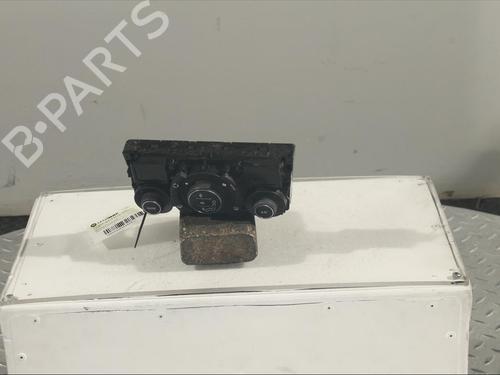 Used Climate control Climate control PEUGEOT 308 I (4A_, 4C_) 1.6 HDi (90 hp) 11901761 11901761