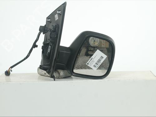 right-mirror-toyota-proace-van-mdz_-2016-36367883 main image