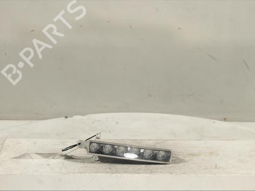 Used Right daytime light Right daytime light CITROËN C3 II (SC_) 1.6 BlueHDi 75 (75 hp) 15472013 15472013