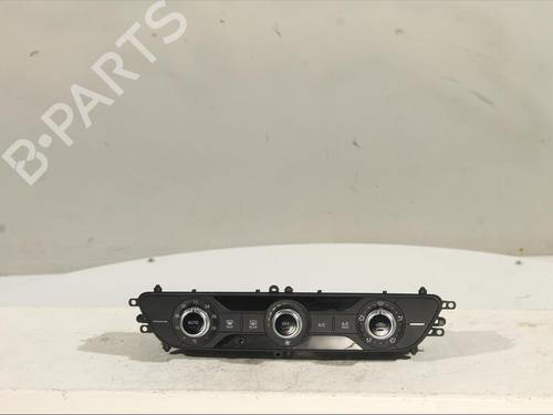 climate-control-audi-a4-b9-avant-8w5-8wd-2015-27290790 main image