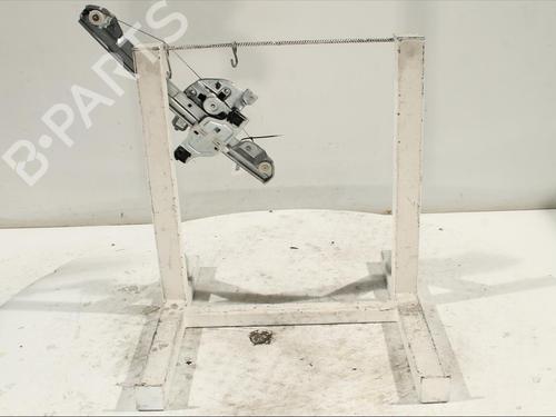 Used Front right window mechanism Front right window mechanism PEUGEOT 2008 I (CU_) 1.2 THP 110 / PureTech 110 (110 hp) 12080041 12080041