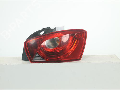 right-taillight-seat-ibiza-iv-6j5-6p1-2008-2009-2010-2011-2012-2013-2014-2015-2016-2017-36791477 main image