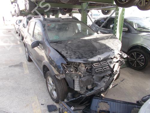 Pièces Détachées Usagées DACIA SANDERO II TCe 90 (B8M1, B8MA, B8AC) (90 hp) 4239775
