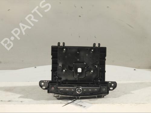 Used Switch OPEL CROSSLAND X / CROSSLAND (P17, P2QO) 1.2 (75) (110 hp) 32457635